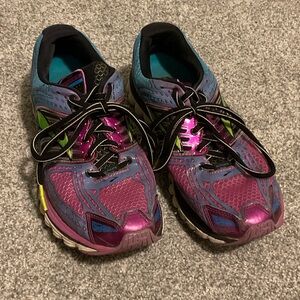 Brooks Women's Athletic Shoes in Purple and Blue